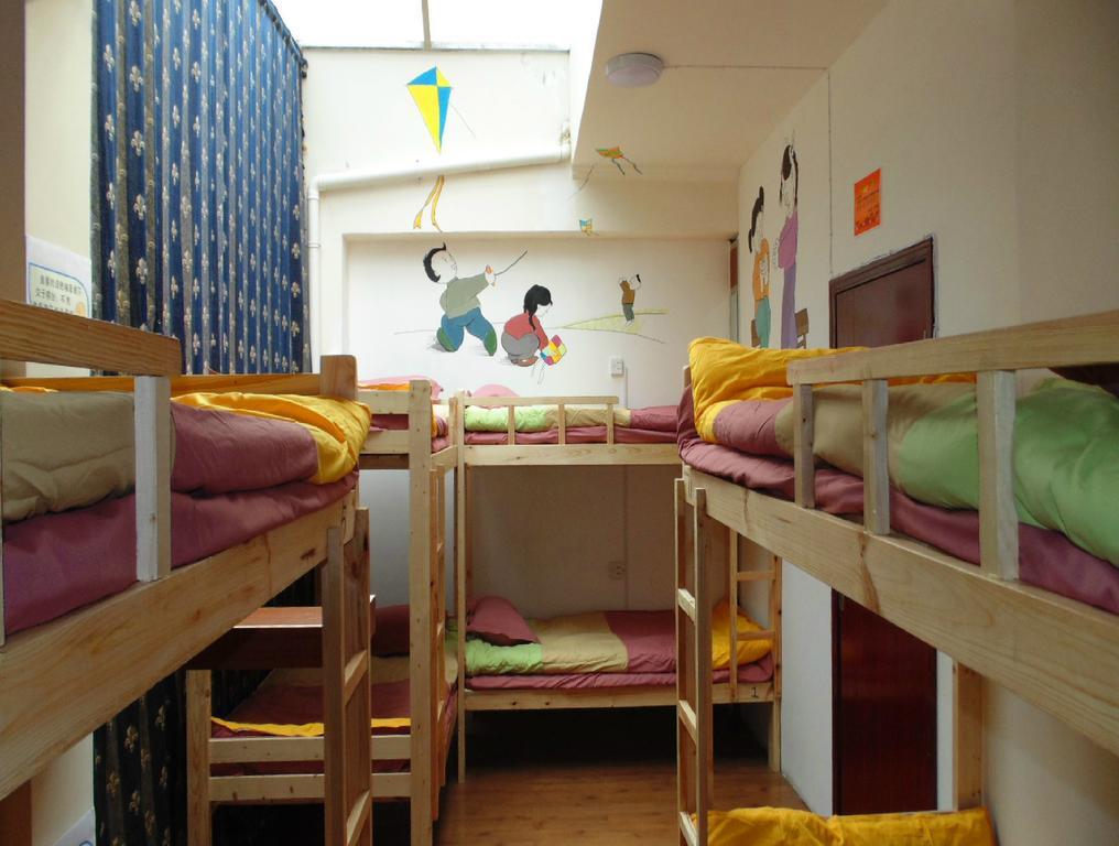 Hua Qiu Ku Youth Hostel East Street Branch Сиань Номер фото